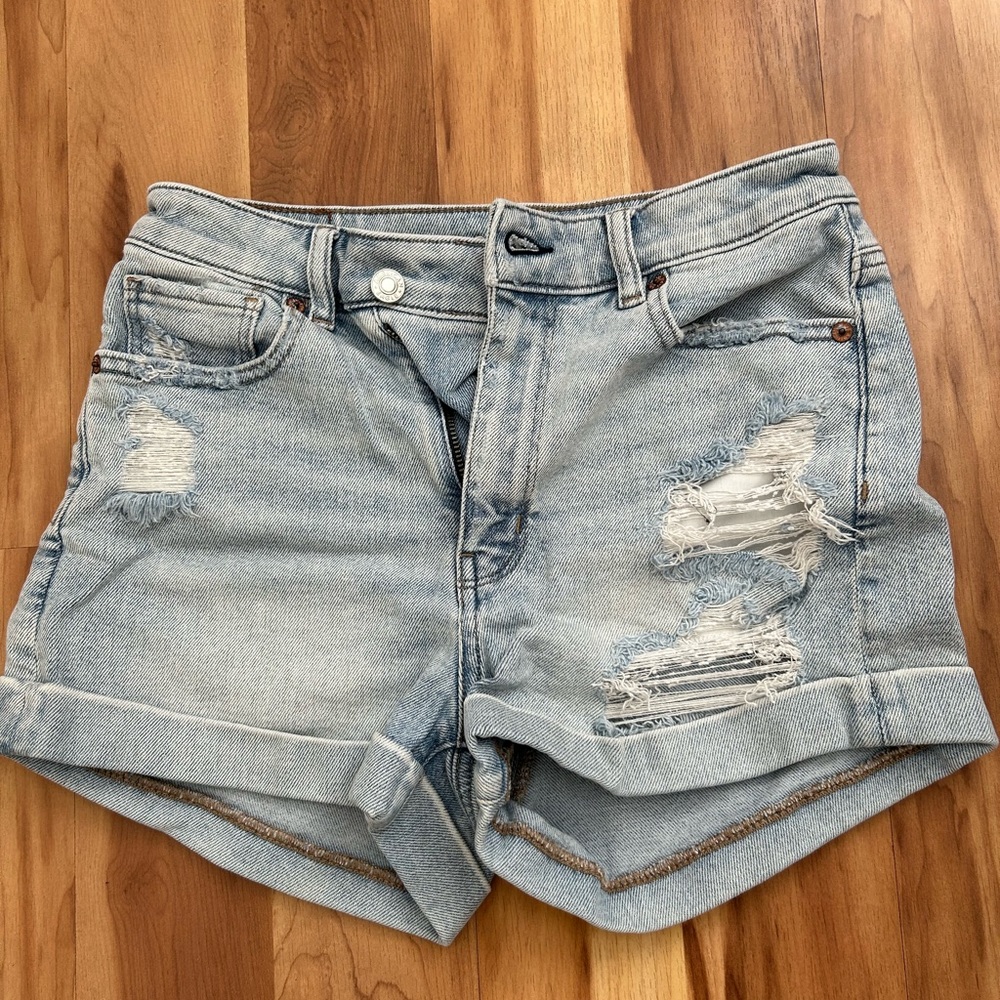 Ameeican eagle shorts